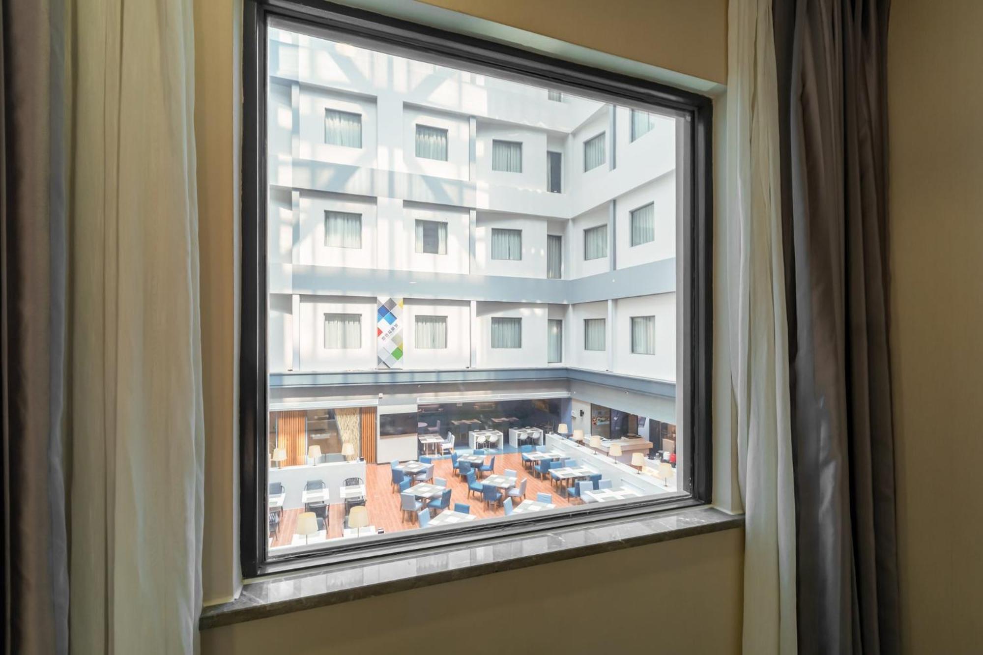 Holiday Inn Express Shenyang North Station By Ihg المظهر الخارجي الصورة